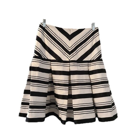 Alexis NWT $517 Emmerson Black & White Stripe Bell Flare Skirt, Size M/L (8-10) - Picture 5 of 9
